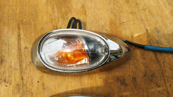 Kymco people 250 hátsó irányjelző pár - 3/9