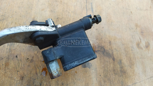 Kymco people 250 főfékhenger balos - 4/8