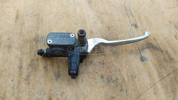 Kymco people 250 főfékhenger jobbos - 1/8