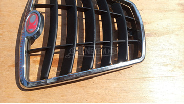 Kymco people 250 hűtő rács sérült