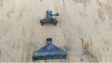 Kymco people 250 hűtő tartó konzol