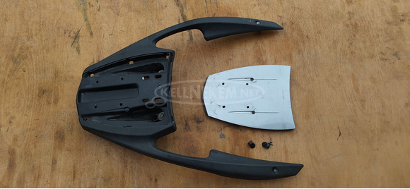 Aprilia Atlantic 125 - 250 hátsó kapaszkodó - 2/8