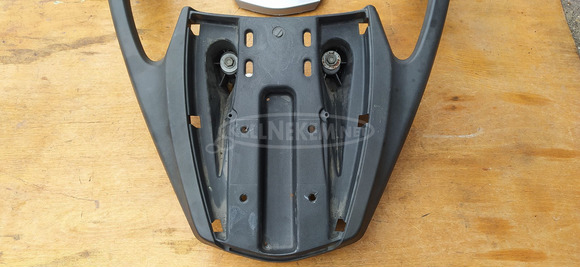 Aprilia Atlantic 125 - 250 hátsó kapaszkodó - 4/8