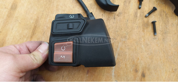 Aprilia Atlantic 125 - 250 kormánykapcsoló jobbos - 7/7