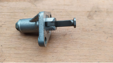 Aprilia Atlantic 125 - 200 láncfeszítő patron