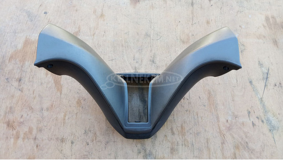 Aprilia Atlantic 125 - 250 kormány idom - 1/8