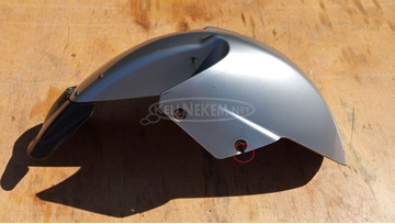 Aprilia Atlantic 125 - 250 első sárvédő sérült