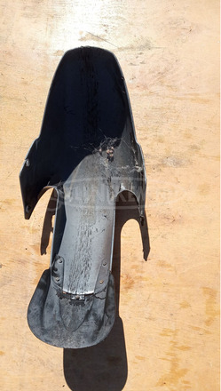 Aprilia Atlantic 125 - 250 első sárvédő sérült - 8/9