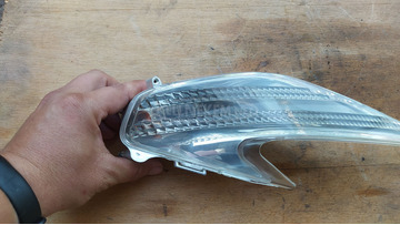 Aprilia Atlantic 125 - 250 első irányjelző jobbos