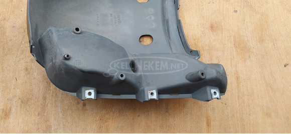 Aprilia Atlantic 125 - 250 hátsó idom - 6/7