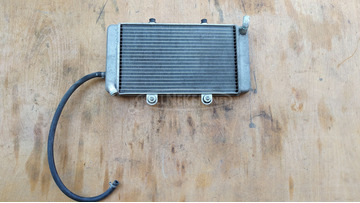 Aprilia Atlantic 500 hűtő