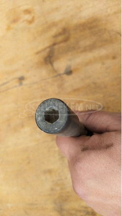 Aprilia Atlantic 500 első keréktengely - 4/4