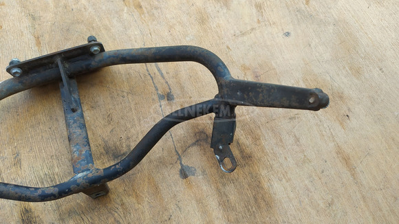 Aprilia Atlantic 500 első idomtartó konzol - 6/10