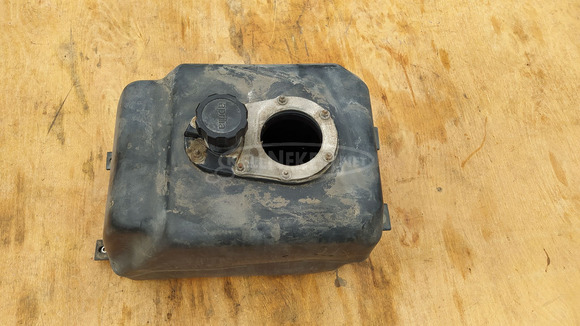 Aprilia Atlantic 500 üzemanyag tank