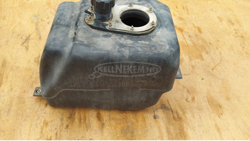 Aprilia Atlantic 500 üzemanyag tank