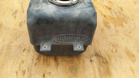 Aprilia Atlantic 500 üzemanyag tank