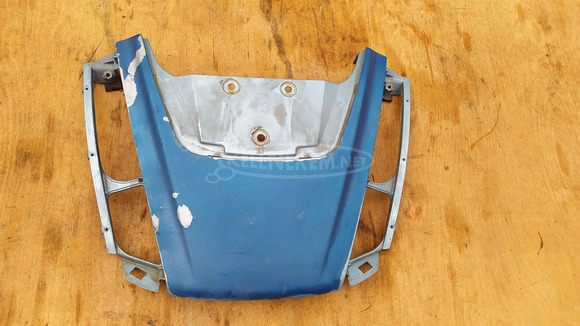 Aprilia Atlantic 500 hátsó idom - 1/8