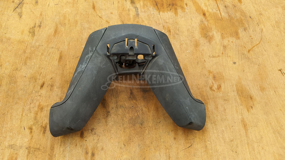 Aprilia Atlantic 500 kormány idom