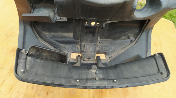 Aprilia Atlantic 500 térdidom - 9/10