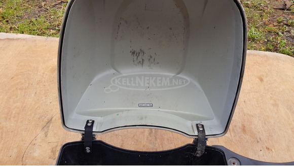 Kymco Agility 125 - 200 hátsó doboz - 9/9