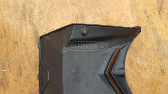 Kymco Agility 125 - 200 akkumulátor fedél - 5/6