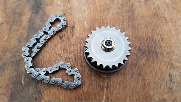 Kymco Agility 125 - 200 olajpumpa - 2/5