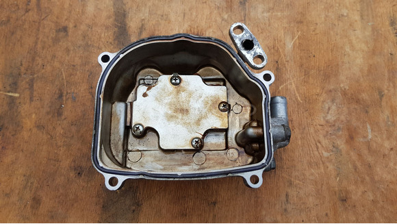 Kymco Agility 125 - 150 szelepfedél - 2/6