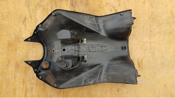 Kymco Agility 125 - 200 térdidom - 5/10