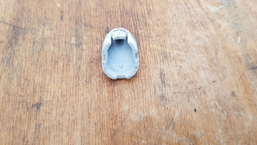 Kymco Agility 125 - 200 csavart takaró műanyag első idomra