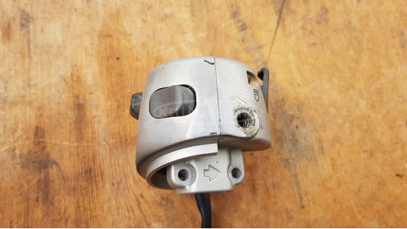 Yamaha Versity xc 300 kormánykapcsoló balos - 3/9