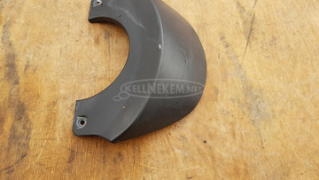 Yamaha Versity xc 300 első idomra szervízablak