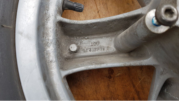 Yamaha Versity xc 300 első kerék - 5/8