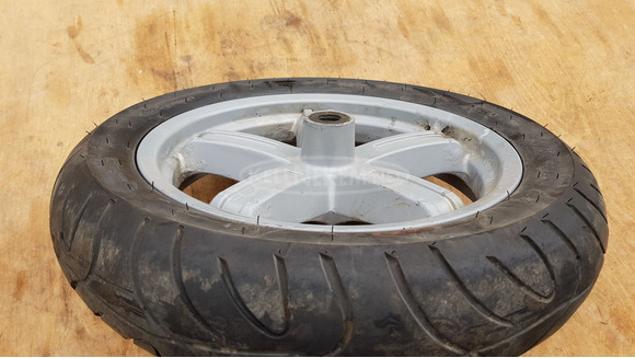 Yamaha Versity xc 300 első kerék - 8/8