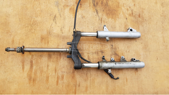 Yamaha Versity xc 300 első villa - 1/10