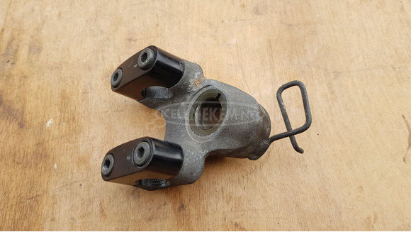 Yamaha Versity xc 300 kormány tartókonzol - 1/5