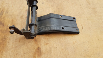 Yamaha Versity xc 300 ülés zsanér