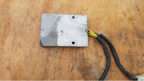 Kymco People S 250 - 300 i.e. feszültségszabályzó - 5/5