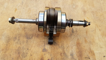 Kymco People S 250 i.e. főtengely