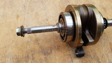 Kymco People S 250 i.e. főtengely