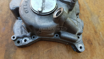 Kymco People S 250 - 300 i.e. gyújtásfedél vízpumpával