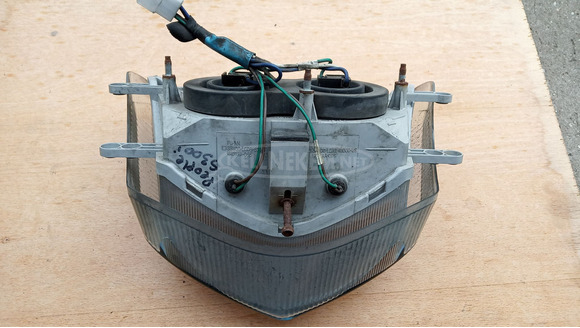 Kymco People S 250 - 300 első lámpa - 8/9