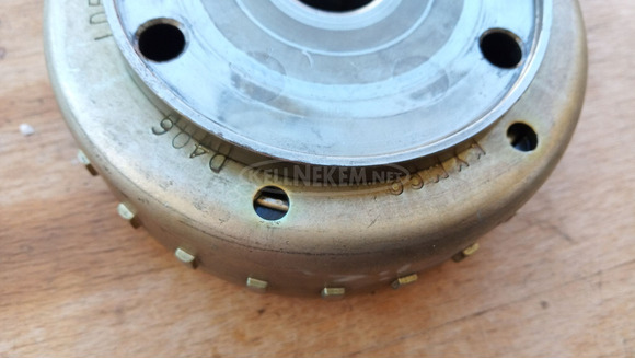 Kymco People S 250 - 300 i.e lendkerék - 5/10