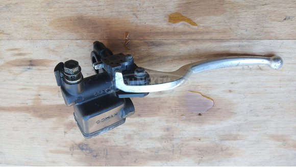 Kymco People S 250 - 300 főfékhenger jobbos - 7/7