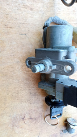 Kymco People S 250 - 300 karburátoros gyújtáskapcsoló - 7/8