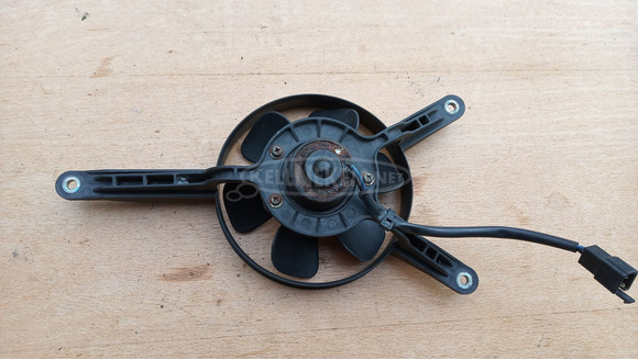 Kymco People S 250 - 300 ventilátor - 1/9