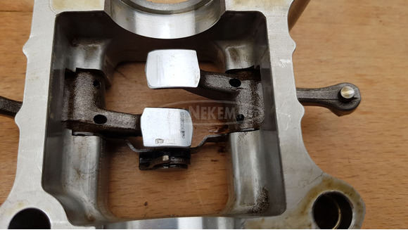 Kymco People S 250 vezérműtengely szelephimbával - 5/9