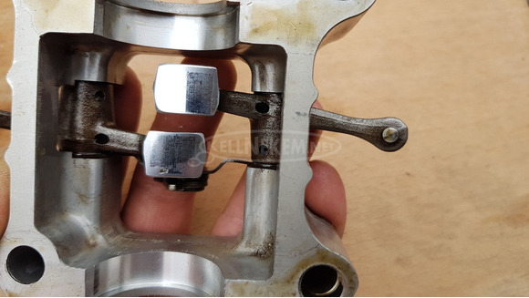 Kymco People S 250 vezérműtengely szelephimbával - 9/9