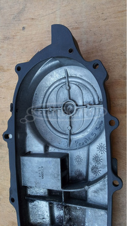 Kymco People S 250 - 300 i.e kuplung fedél