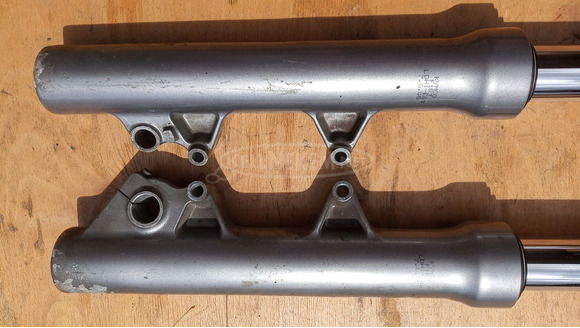 Kymco People S 250 - 300 i.e első villaszár pár - 6/8