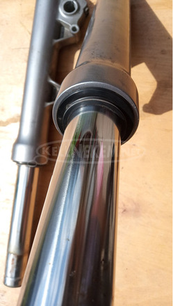 Kymco People S 250 - 300 i.e első villaszár pár - 7/8